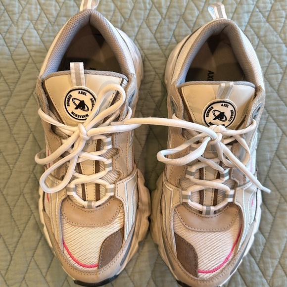 Axel Arigato Marathon Runner - Size 8.5 - Picture 3 of 11